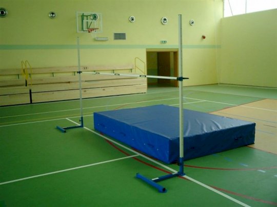 High jump stand for schools, safety certificate ?B?